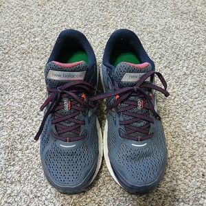 New Balance Women's Blue and Gray Sneakers